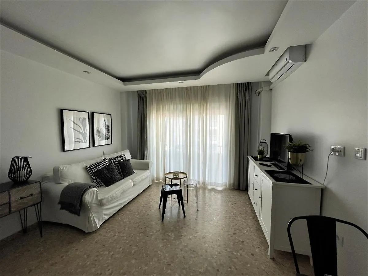 Ver620 - Terraza Con Vistas Al Mar, Reformado, Wifi, Fire Stick Amazon, Centro A 5 Min, Playa A 15 Min, contacts